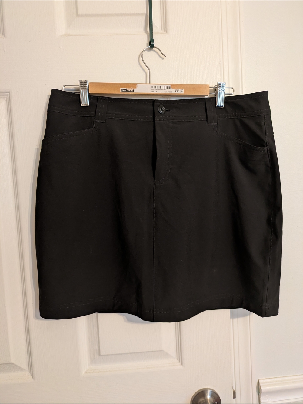 Set Of 2 Eddie Bauer Skorts